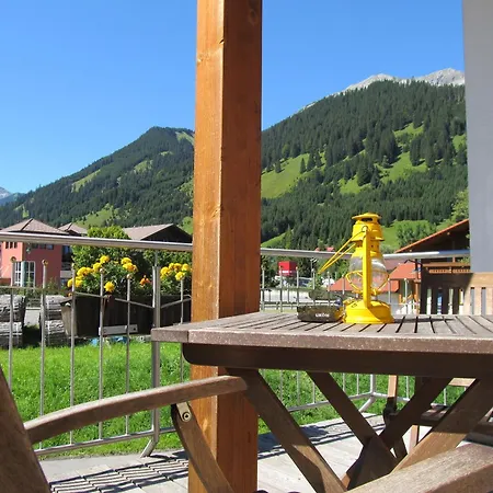 Jun 123 アパート レルモース